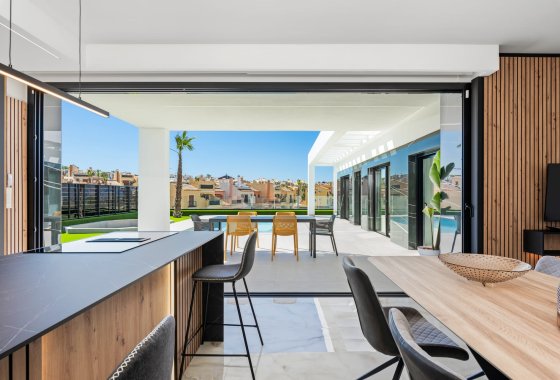Obra nueva - Adosado - La Finca Golf