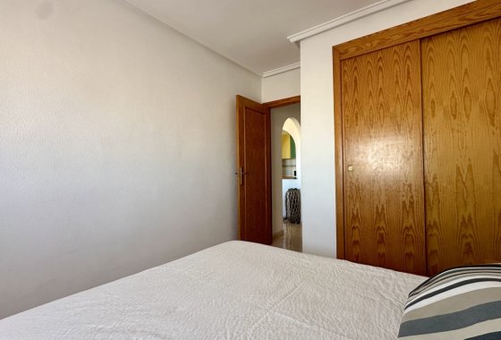 Återförsäljning - Lägenhet / lägenhet - Torrevieja