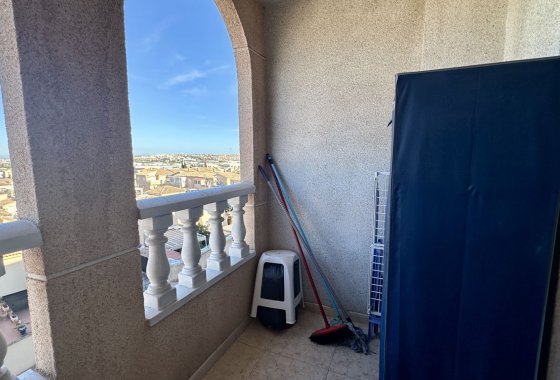 Återförsäljning - Lägenhet / lägenhet - Torrevieja