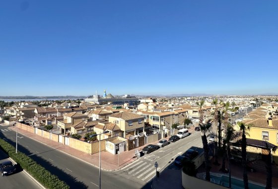 Återförsäljning - Lägenhet / lägenhet - Torrevieja