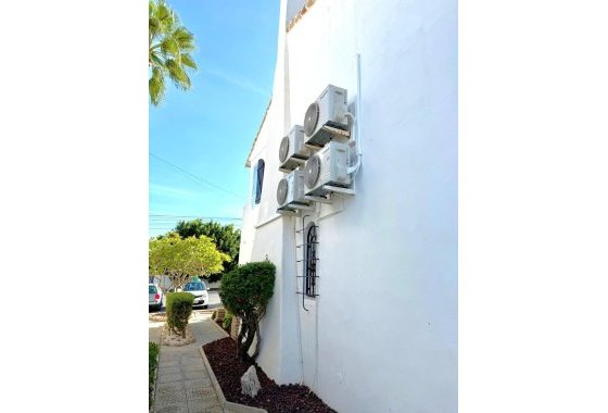 Reventa - Villa - Villamartín