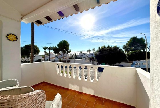 Reventa - Villa - Villamartín