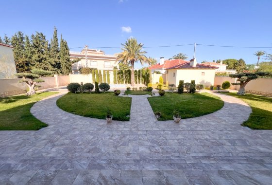 Reventa - Villa - Orihuela Costa