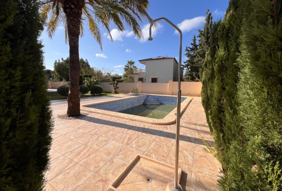 Reventa - Villa - Orihuela Costa