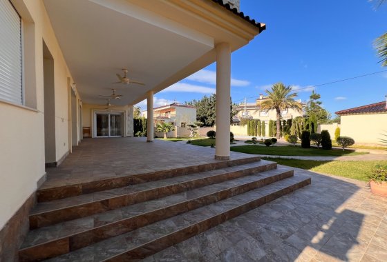Reventa - Villa - Orihuela Costa