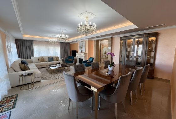 Reventa - Villa - Orihuela Costa