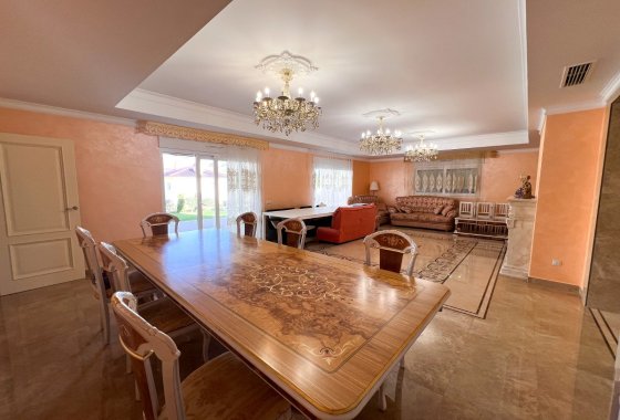Reventa - Villa - Orihuela Costa