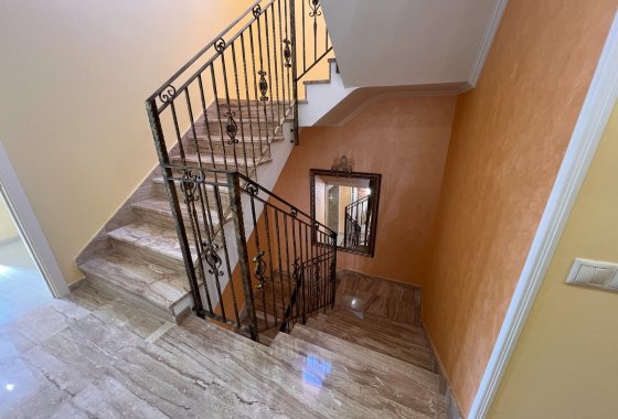 Reventa - Villa - Orihuela Costa