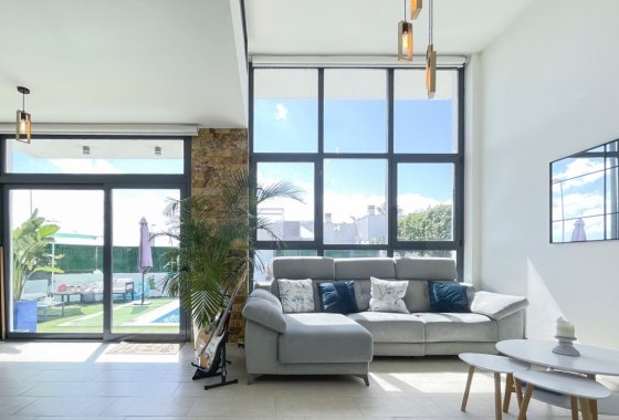Återförsäljning - Villa - Ciudad Quesada - Rojales