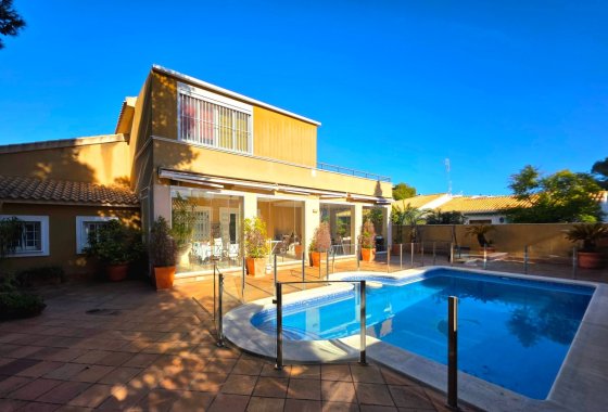 Reventa - Villa - Torrevieja - Cabo Cervera