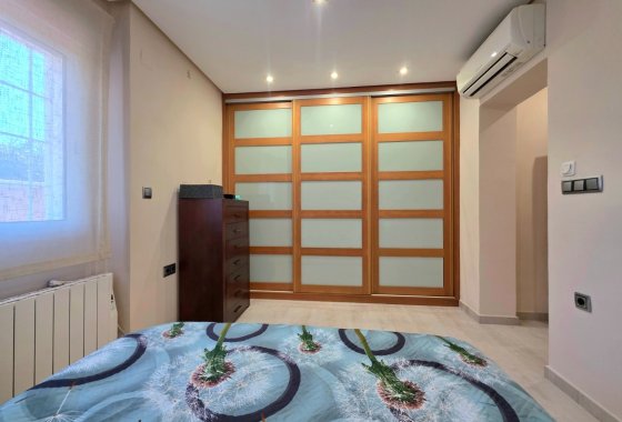 Reventa - Villa - Torrevieja - Cabo Cervera