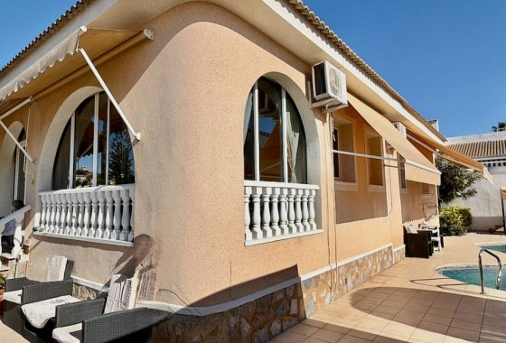 Resale - Villa - Ciudad Quesada