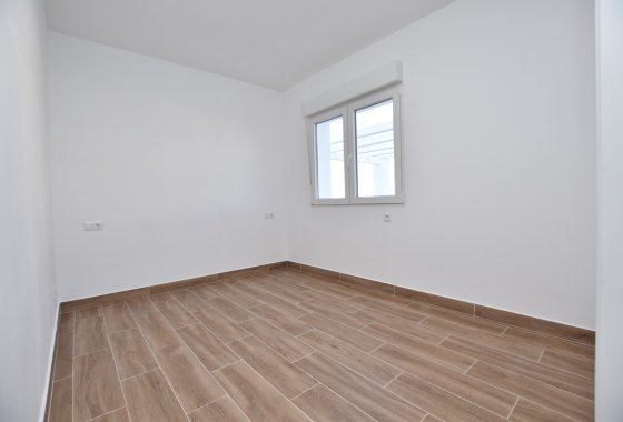 Resale - Townhouse - Ciudad Quesada