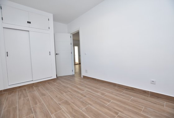 Resale - Townhouse - Ciudad Quesada