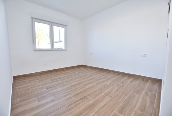 Resale - Townhouse - Ciudad Quesada