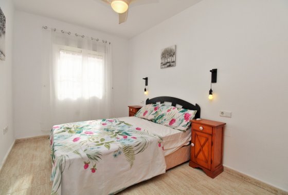 Återförsäljning - Lägenhet / lägenhet - Villamartín