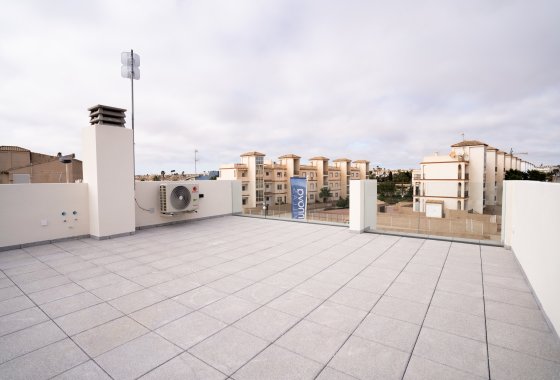 Obra nueva - Adosado - Torrevieja