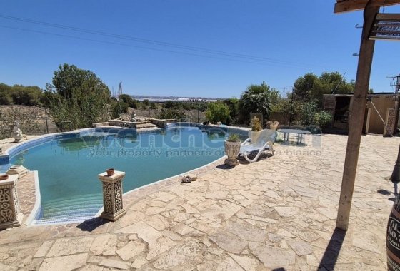 Reventa - Villa - Torrevieja - Los Balcones