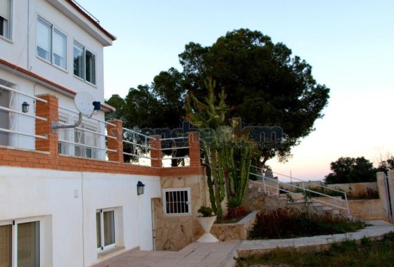 Reventa - Villa - Torrevieja - Los Balcones