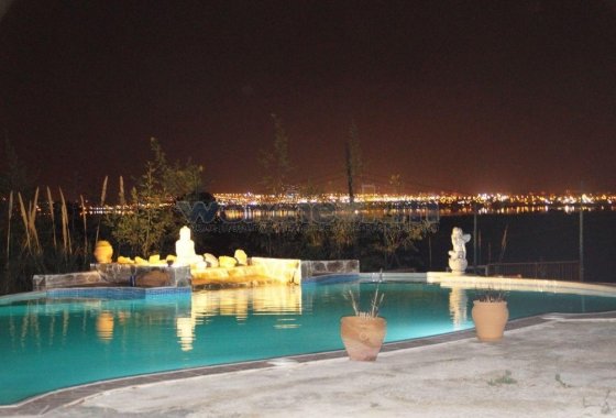 Reventa - Villa - Torrevieja - Los Balcones