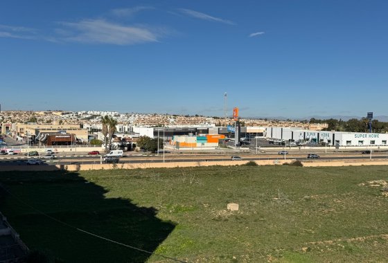 Återförsäljning - Lägenhet / lägenhet - Orihuela Costa - Punta Prima
