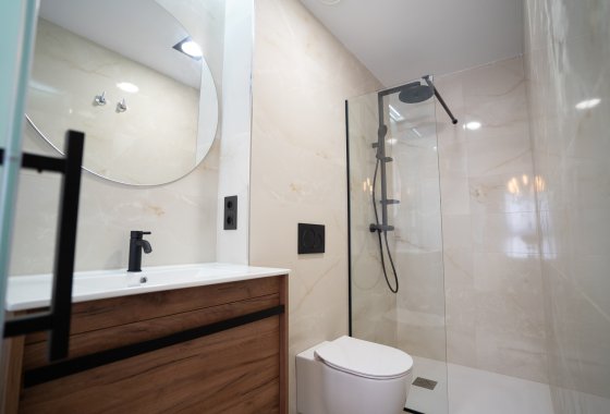 Obra nueva - Adosado - Torrevieja