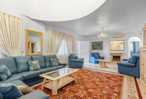 Återförsäljning - Villa - Ciudad Quesada