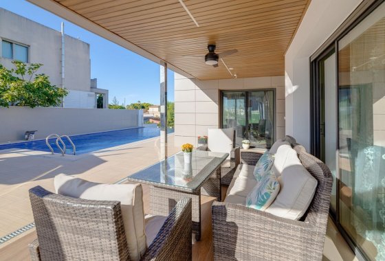 Återförsäljning - Villa - Torrevieja