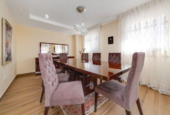 Återförsäljning - Villa - Torrevieja