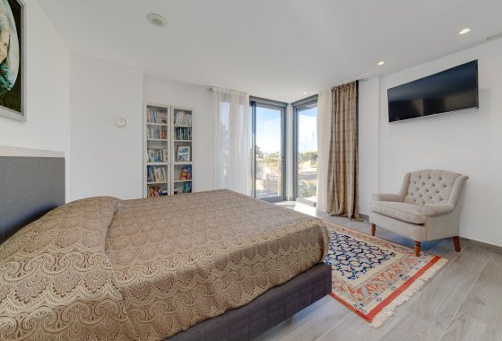 Återförsäljning - Villa - Torrevieja