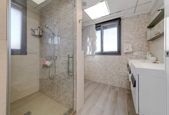 Återförsäljning - Villa - Torrevieja