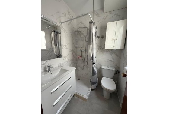Reventa - Apartamento / piso - Torrevieja - Playa del Cura
