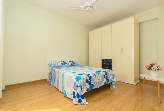 Reventa - Apartamento / piso - Torrevieja - Playa del Cura