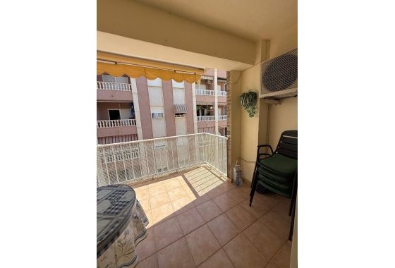 Reventa - Apartamento / piso - Torrevieja - Playa del Cura