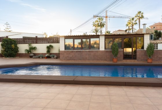 Reventa - Villa - Torrevieja - Los Balcones