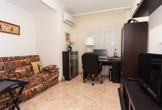 Reventa - Villa - Torrevieja - Los Balcones