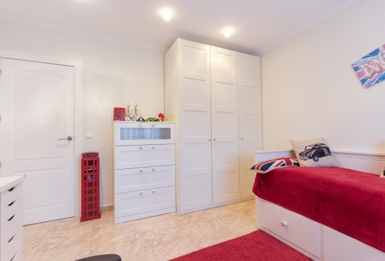 Reventa - Villa - Torrevieja - Los Balcones
