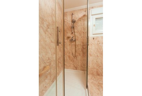 Reventa - Villa - Torrevieja - Los Balcones