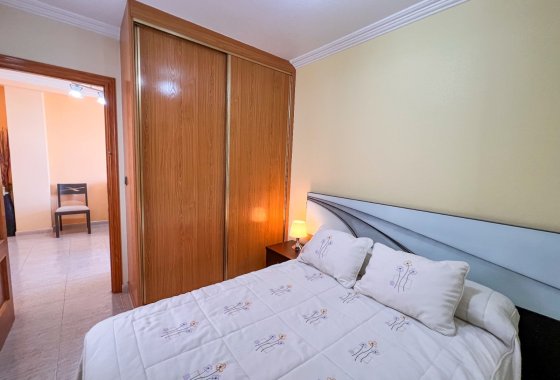 Resale - Apartment / flat - Torrevieja