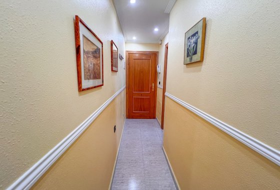 Resale - Apartment / flat - Torrevieja