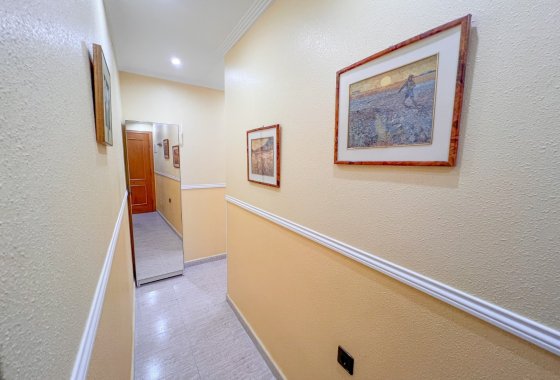 Resale - Apartment / flat - Torrevieja