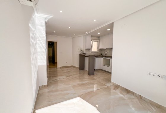 Resale - Apartment / flat - Torrevieja
