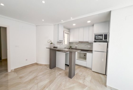 Resale - Apartment / flat - Torrevieja