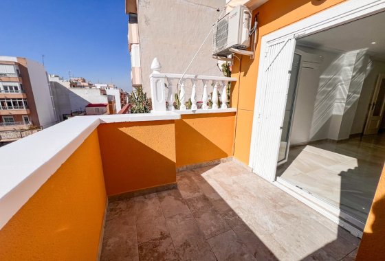 Resale - Apartment / flat - Torrevieja