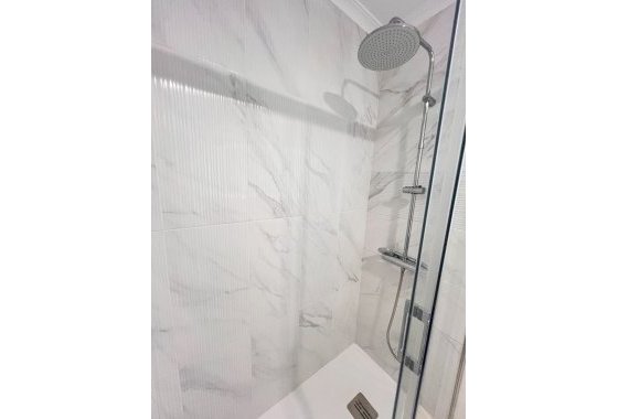 Resale - Apartment / flat - Torrevieja