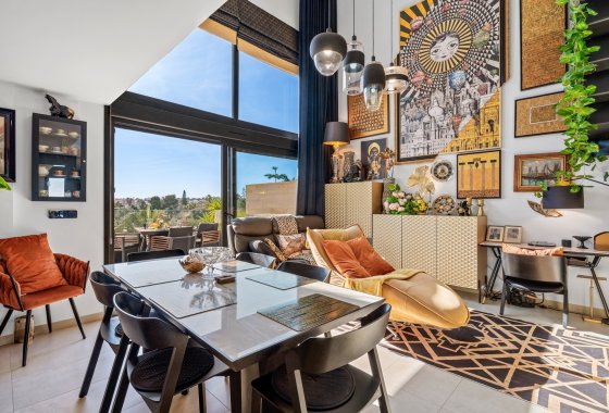 Resale - Apartment / flat - Villamartín