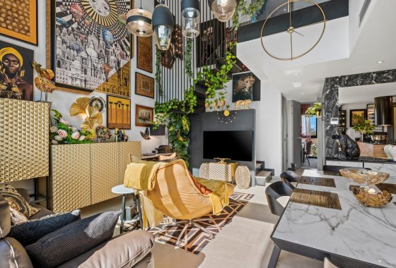 Resale - Apartment / flat - Villamartín