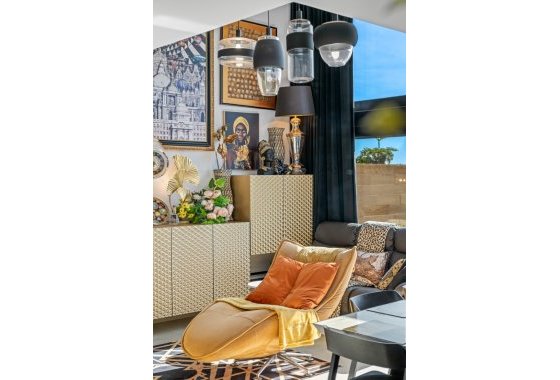Resale - Apartment / flat - Villamartín