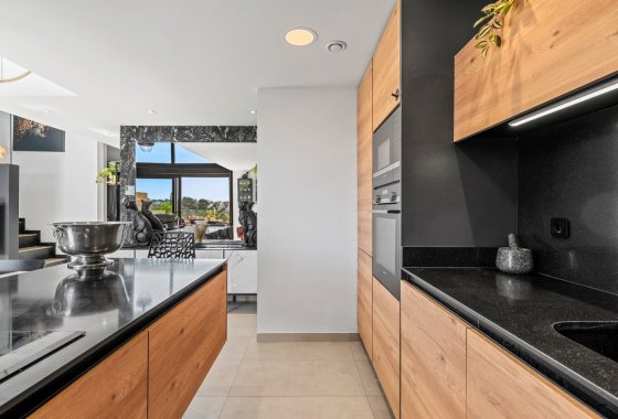 Resale - Apartment / flat - Villamartín