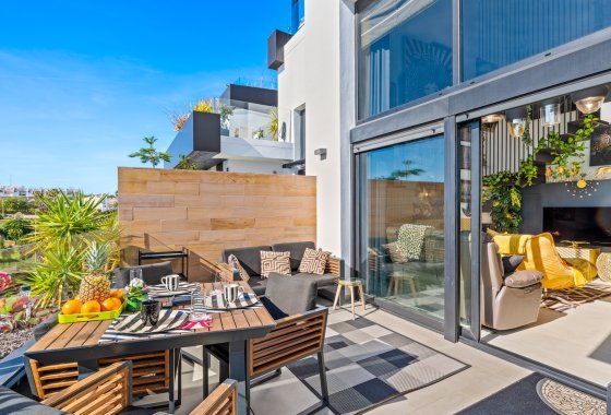 Resale - Apartment / flat - Villamartín